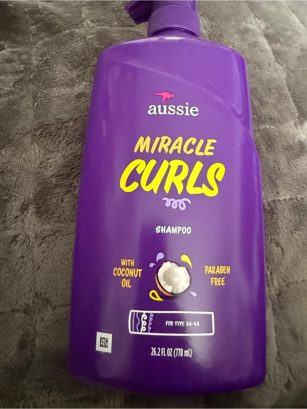 2 - Products Aussie Miracle Curls for Curly Hair AND Miricle Moisturizer Shampoo